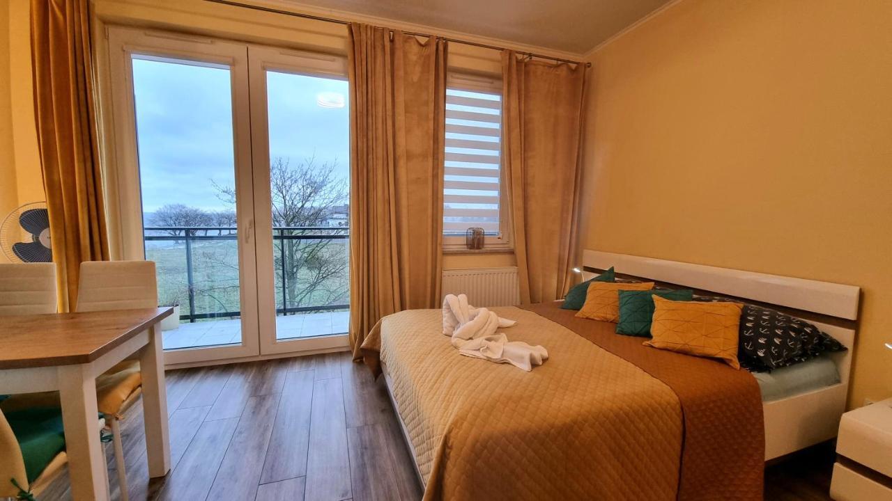 Apartament tuz przy plazy z widokiem na morze, balkonem i hamakami Puck Zewnętrze zdjęcie