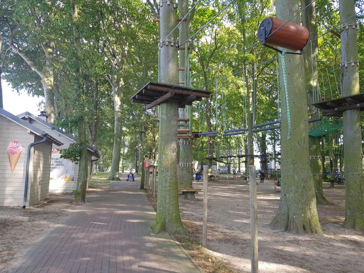 Apartament tuz przy plazy z widokiem na morze, balkonem i hamakami Puck Zewnętrze zdjęcie